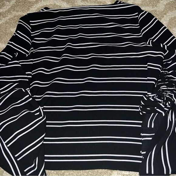 Joseph Ribkoff shirt size 6 - Picture 9 of 9